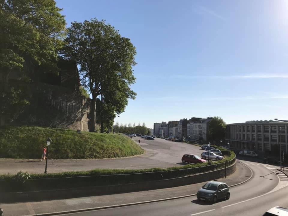 Dolce Vita **** Vue Sur Cathedrale Boulogne-sur-Mer Exteriör bild